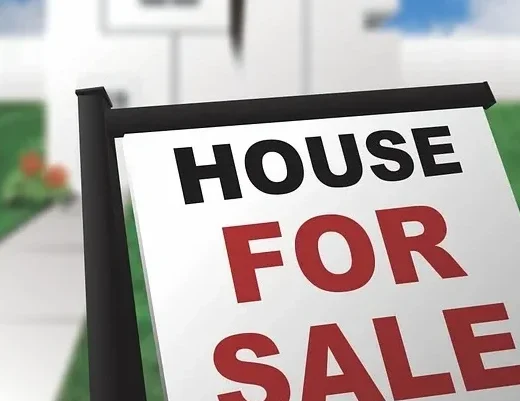 Constructed House in sch 10 on urgent sale