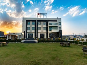 Cygnett Lite Alwar