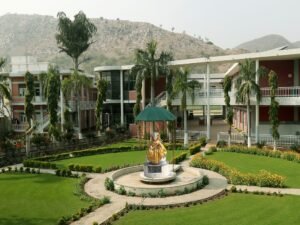 Chinar Public School